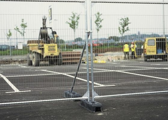 China Spielplatz-Sicherheits-vorübergehender Zaun/Baustelle-vorübergehendes fechtendes Weiß fournisseur