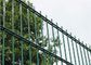 Galvanisiert/PVC beschichtete das Stahldraht-Fechten, doppelten Maschendraht-Zaun für Garten fournisseur